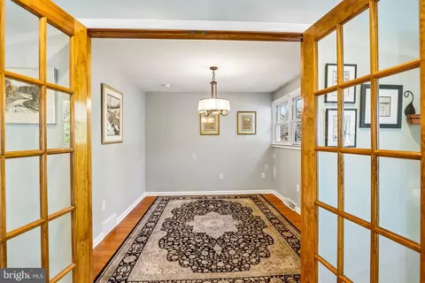 Entry Way - 110 Taifer Ave, Doylestown, PA 18901 photo 2 of 2