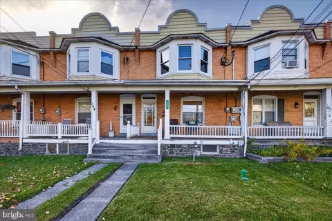 162 S Main St, Richlandtown, PA 18955