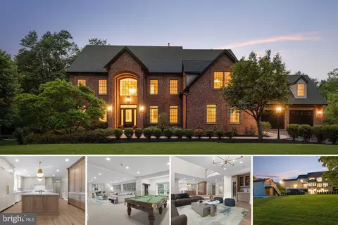 102 Pickwick Dr, Doylestown, PA 18901