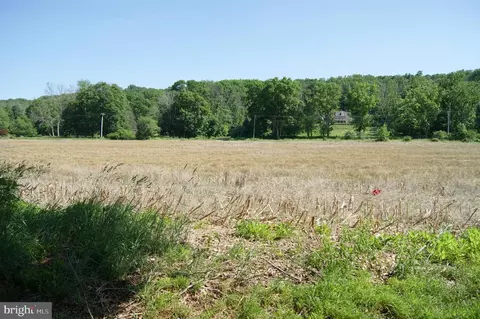 6296 Stoney Hill Rd, New Hope, PA 18938