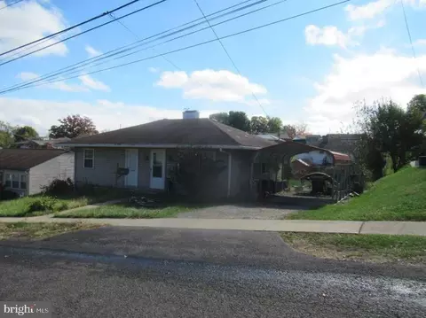 1205 Augusta Ave, Aliquippa, PA 15001