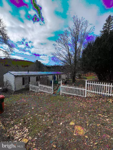 323 Joyce Rd, Northern Cambria, PA 15714