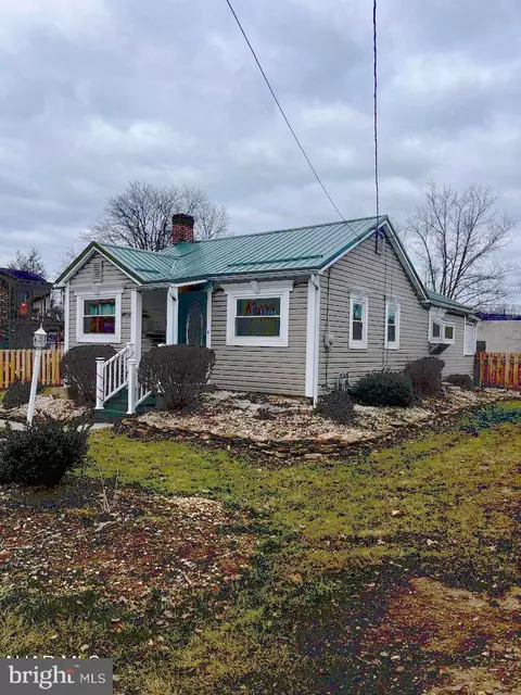 1406 Jefferson Ave, Portage, PA 15946