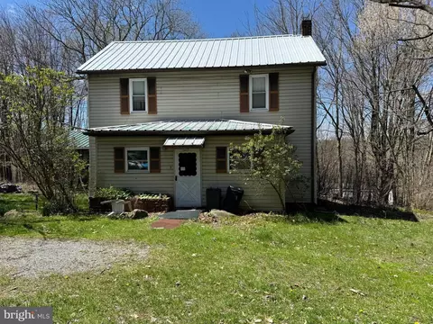 1027 Main St, Lilly, PA 15938