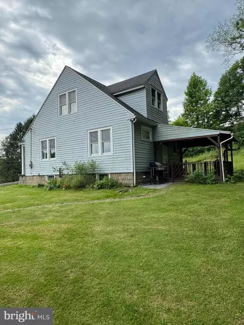 1161 William Penn Ave, Johnstown, PA 15906