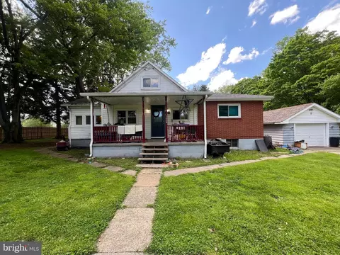 124 Grass Ln, Mineral Point, PA 15942