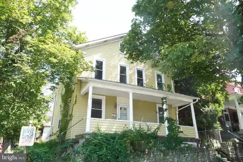 736 Grove Ave #738, Johnstown, PA 15902