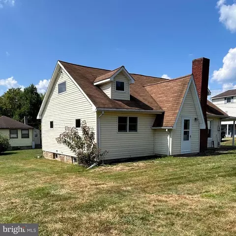 191 Mockingbird Ln, Johnstown, PA 15909