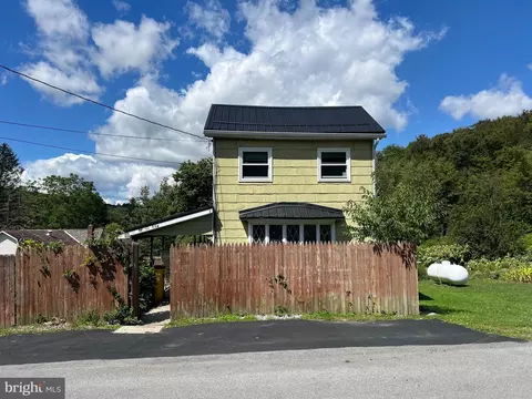 114 Alliance Ave, Portage, PA 15946