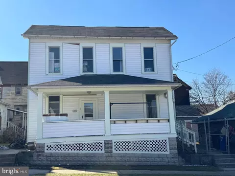 217 Bond St, Johnstown, PA 15902