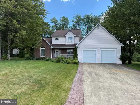 80 Maplewood Ave, Cresson, PA 16630