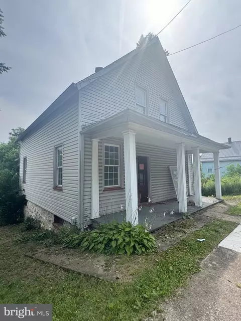 199 Iron St, Johnstown, PA 15906