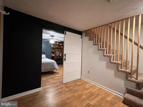 Entry Way - 482 Red Oak, Flinton, PA 16640 photo 2 of 2