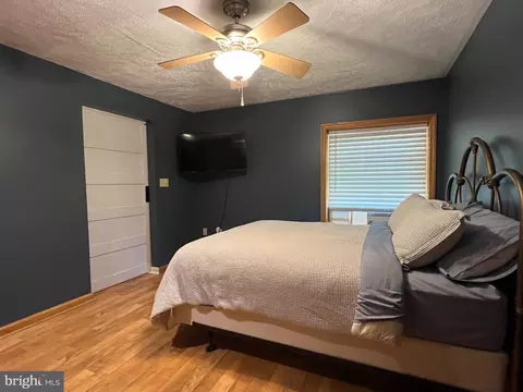 Bedroom - 482 Red Oak, Flinton, PA 16640 photo 3 of 3