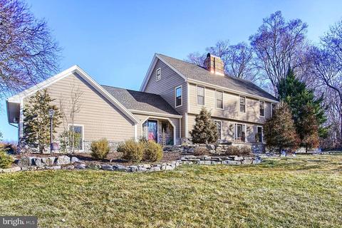 1600 Boiling Springs Rd Boiling Springs Pa 17007 109 Photos Mls Pacb121760 Movoto