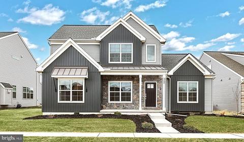 508 Estate Dr, Mechanicsburg, PA 17055