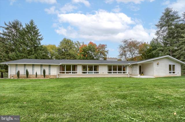 64 Glen Rd, Wormleysburg, PA 17043