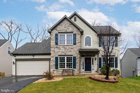 23 Hamlet Cir, Mechanicsburg, PA 17050
