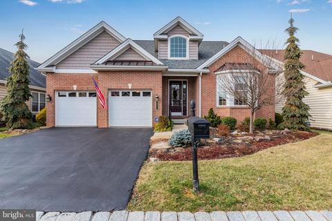 257 Colonial Dr, Mechanicsburg, PA 17050