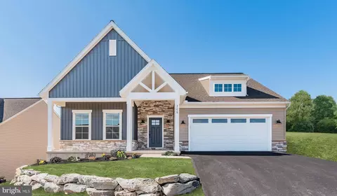 706 Summers Ct #451, Mechanicsburg, PA 17055