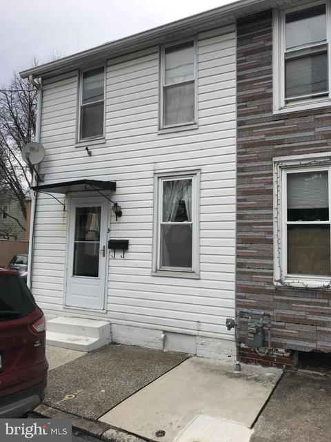 5 S High St, Mechanicsburg, PA 17055