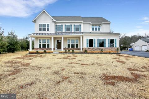 331 Mulberry Dr, Mechanicsburg, PA 17050