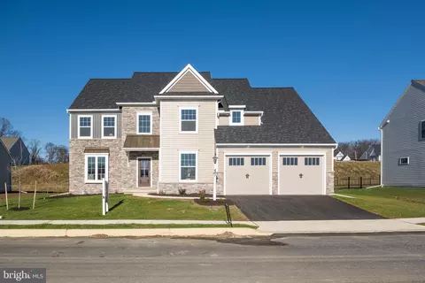 452 Apple Hollow Rd, Mechanicsburg, PA 17055