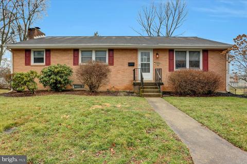 1092 Cocklin St, Mechanicsburg, PA 17055