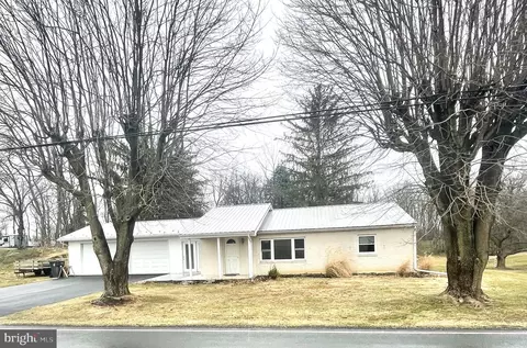 349 Richland Rd, Carlisle, PA 17015