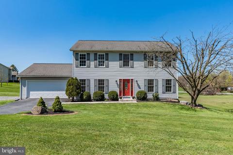 2 Simmons Rd, Mechanicsburg, PA 17055