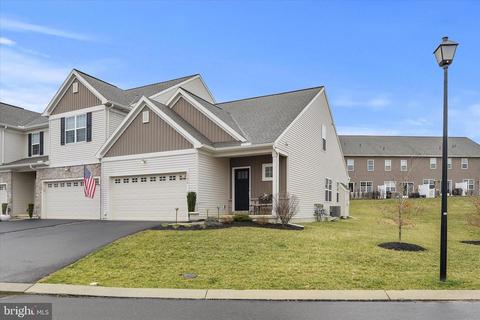 1790 Shady Ln, Mechanicsburg, PA 17055