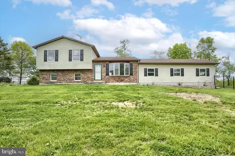 105 Church Of God Rd, Newville, PA 17241