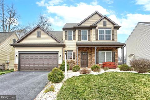 59 Hamlet Cir, Mechanicsburg, PA 17050