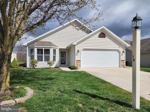 14 Colonial Ct, Shippensburg, PA 17257