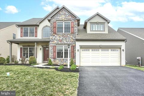 28 Hamlet Cir, Mechanicsburg, PA 17050