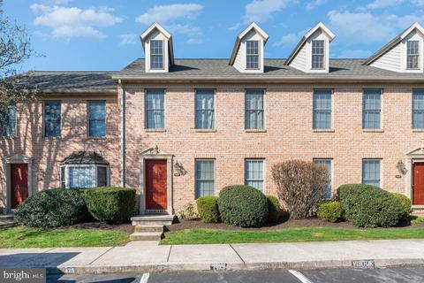 1425 Timber Brook Dr, Mechanicsburg, PA 17050