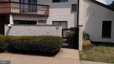 1075 Lancaster Blvd #16, Mechanicsburg, PA 17055