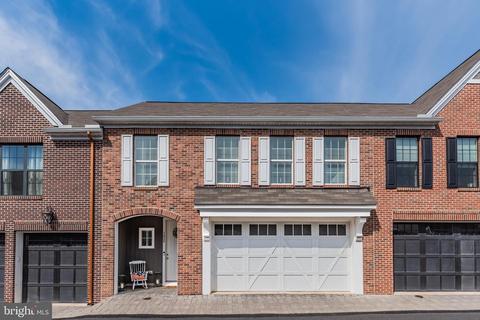 1425 Woolford Way, Mechanicsburg, PA 17055