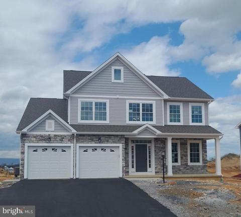 1105 Southwood Dr, Shippensburg, PA 17257