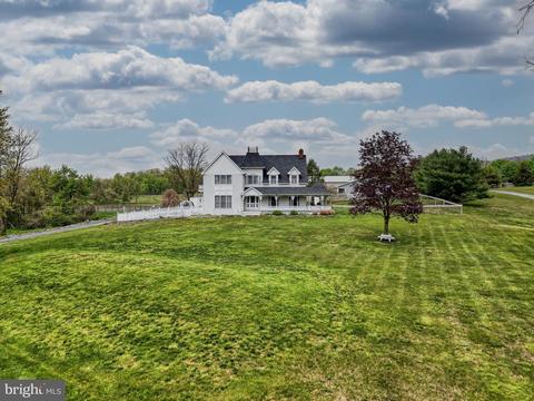 453 Rich Valley Rd, Carlisle, PA 17015