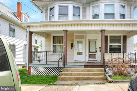 432 7th St, New Cumberland, PA 17070