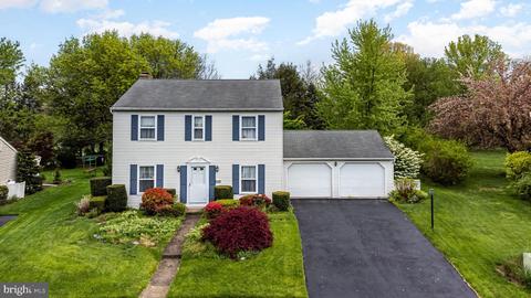 2630 N Rosegarden Blvd, Mechanicsburg, PA 17055