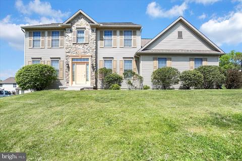 1245 Windsor Rd, Mechanicsburg, PA 17050
