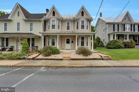 230 E Orange St, Shippensburg, PA 17257