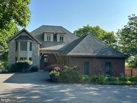 288 Old Fort Rd, Lemoyne, PA 17043
