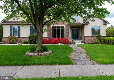 1120 Windsor Rd, Mechanicsburg, PA 17050