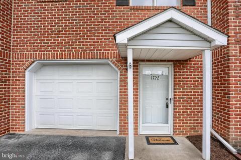 1722 English Dr, Mechanicsburg, PA 17055