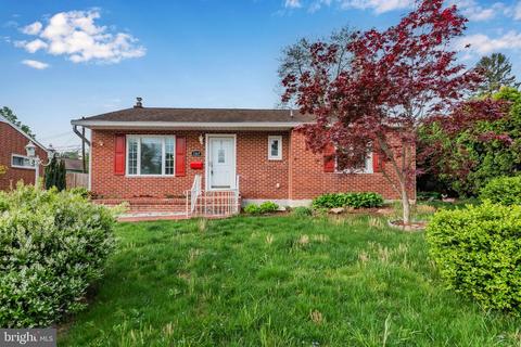 1317 Brandt Ave, New Cumberland, PA 17070