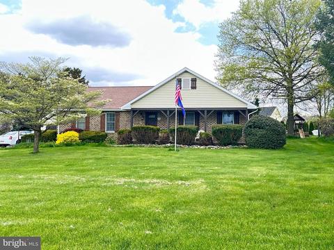 154 Kline Rd, Shippensburg, PA 17257