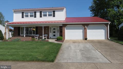 607 Cocklin St, Mechanicsburg, PA 17055